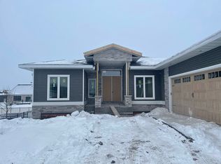 3018 Red Hawk Trl, Cottage Grove, WI 53527