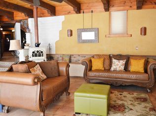 63 Tierra Madre Rd, Placitas, NM 87043