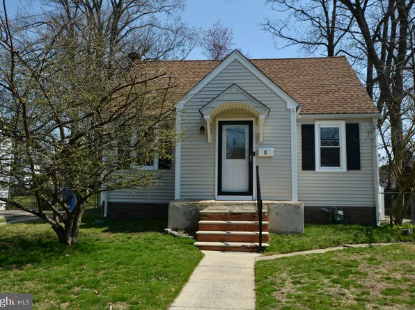 13 Massachusetts Ave, Cherry Hill, NJ 08002