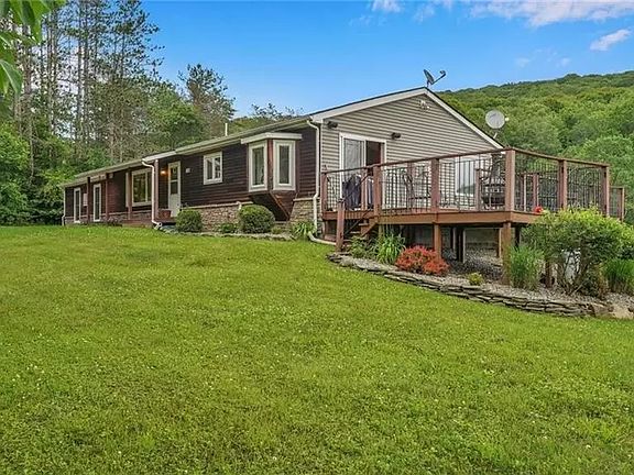 2nd image of 5004 Brown Rd