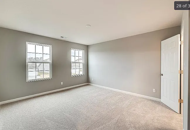 4 bed, 2.5 bath, 2380 sqft, $2,360 — Photo 4