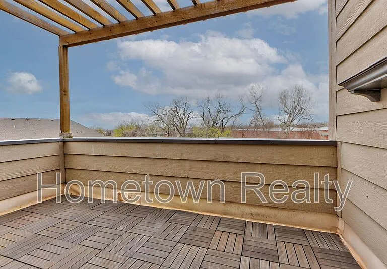 463 S Fretz Ave — Photo 30