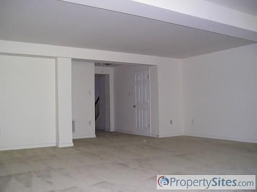 2nd image of 3233 Friars Walk Ln