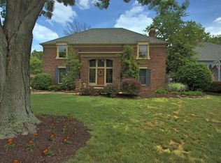 1955 Newbury Dr, Westlake, OH 44145