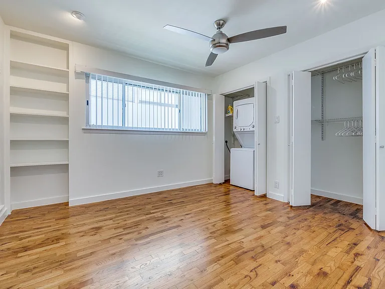 3321 Cole Ave #107 — Photo 11