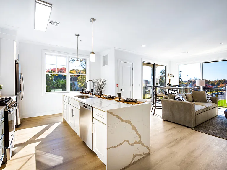 The Westwood at Long Branch — Photo 16