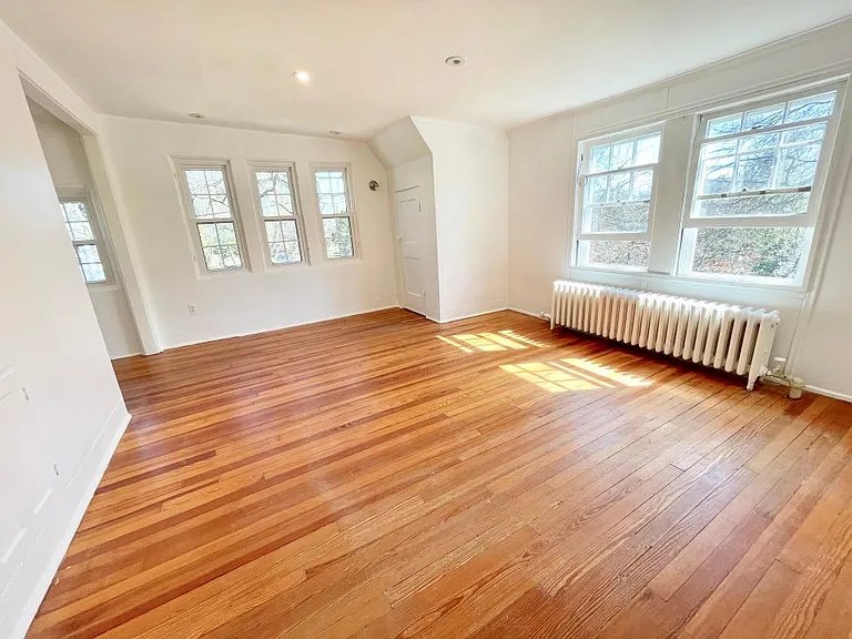 1309 N Glebe Rd — Photo 24
