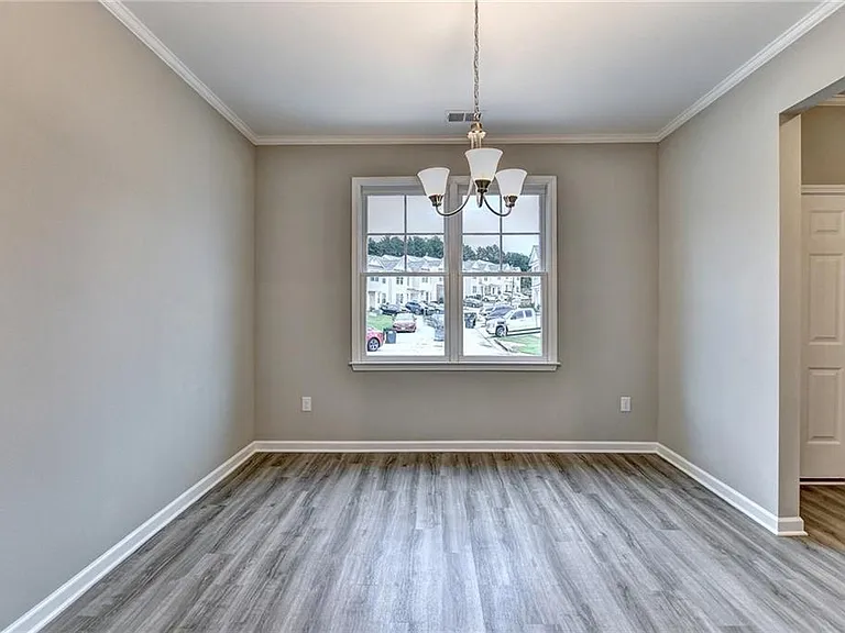 2776 Laurel Ridge Cir — Photo 8