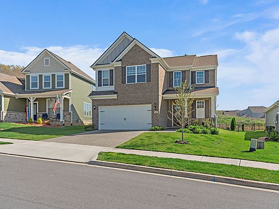 3rd image of 216 Gulfstream Dr