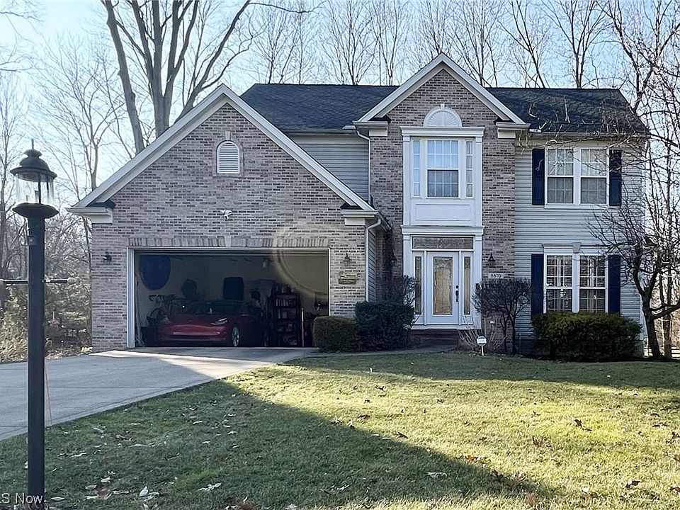 1st image of 8870 Lakeview Dr
