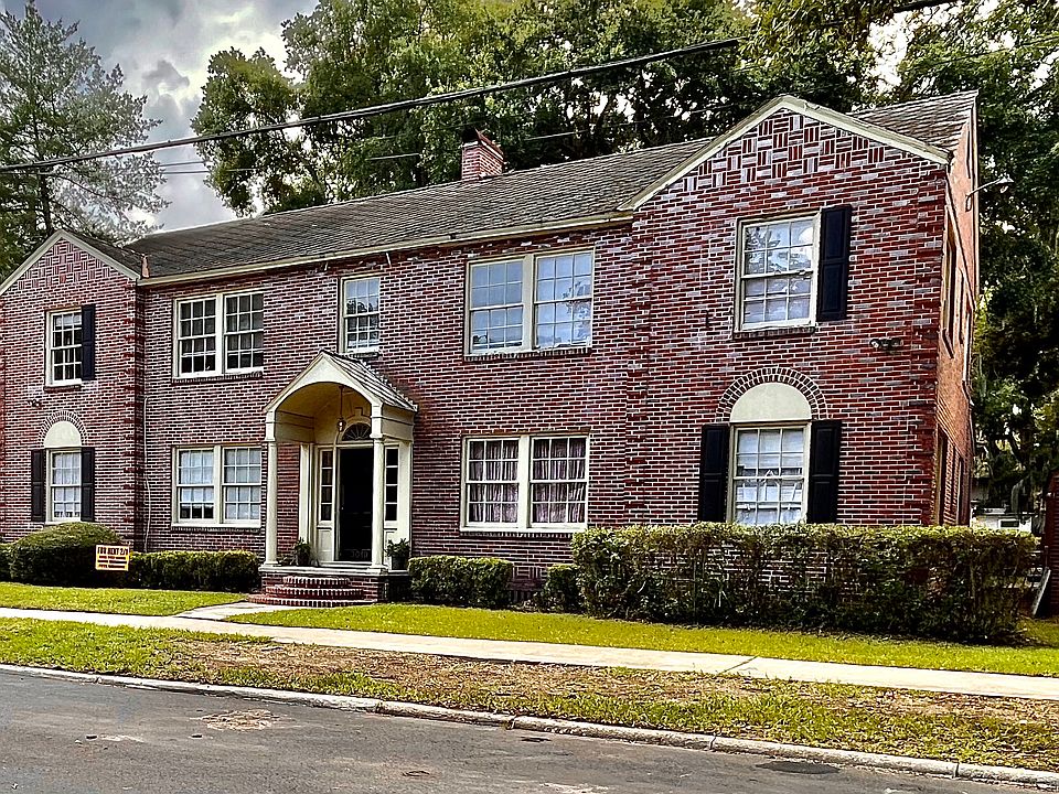 1st image of 3019 Sydney St #1