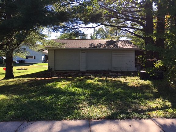 3rd image of 4421 Condo Dr