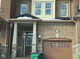 38 Hogan Manor Dr, Brampton, ON L7A 4V4