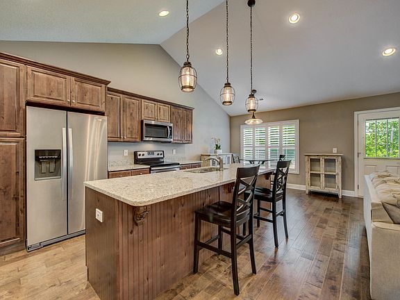 4th image of 7410 Tylers Garden Way