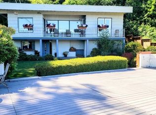 7466 E Mercer Way, Mercer Island, WA 98040