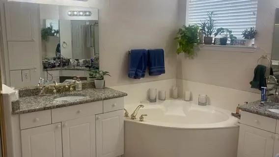 7531 Larchmont Dr — Photo 7