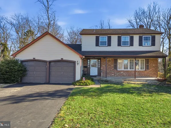 824 Upton Way, Somerdale, NJ 08083