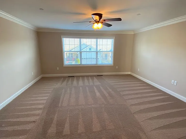 2171 Versailles Dr — Photo 3