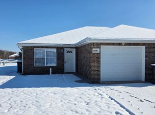 1109 Kimmy Ln APT A, Warrensburg, MO 64093