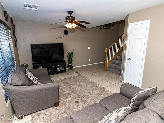 5th image of 1636 Meno Peak St