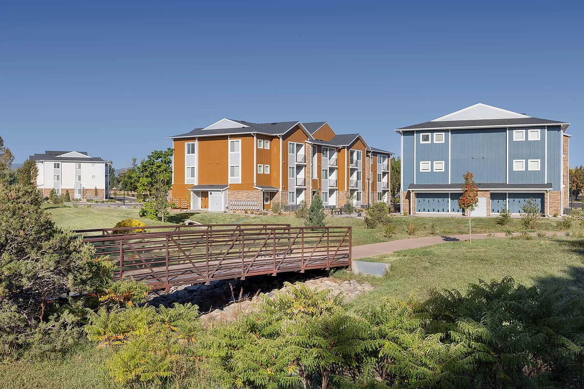 Building Photo - Rendezvous Trail Apartments