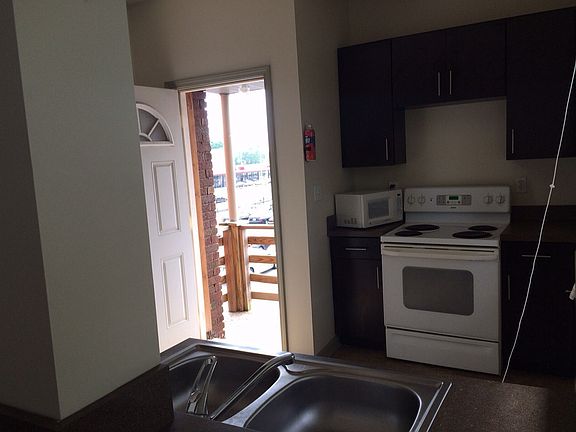 Full Sized Kitchen