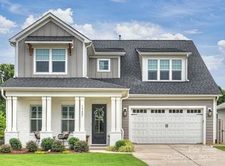 13627 Tranquil Day Dr, Matthews, NC 28105