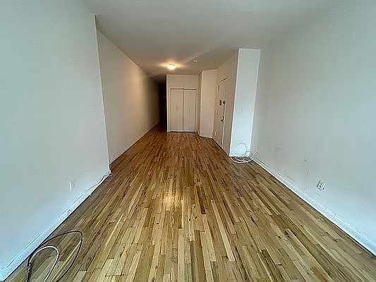 3rd image of 764 9th Ave #4N