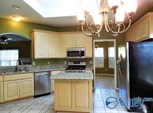 135 Garden Brook Dr, Madison, AL 35758