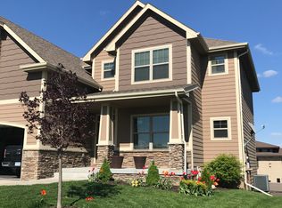 2863 NW 165th St, Clive, IA 50325