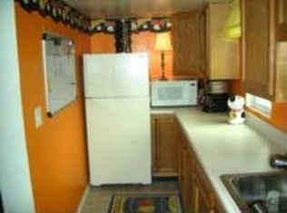 915 Essex Ave, Baltimore, MD 21221