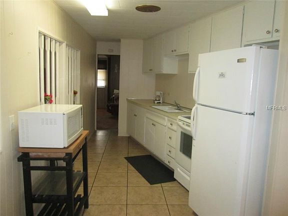 5th image of 1521 Highland Ave