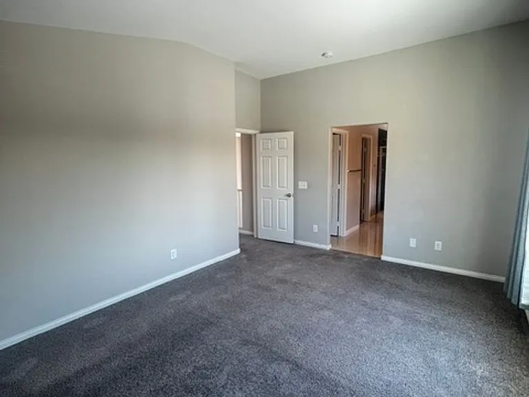 9167 Short Horse Ct — Photo 17