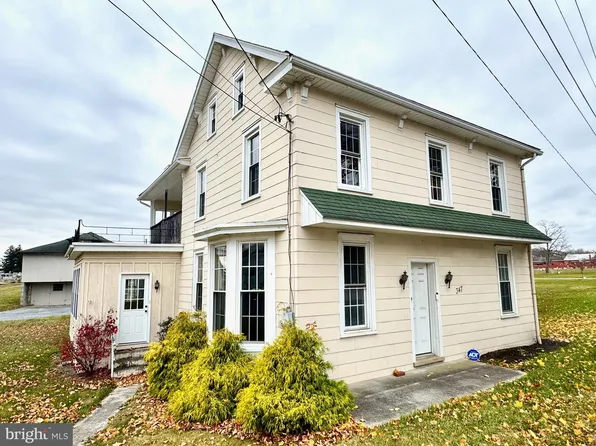 347 Ebenezer Rd, Lebanon, PA 17046
