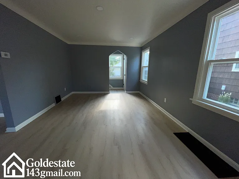4327 Kingsbury Ave — Photo 9