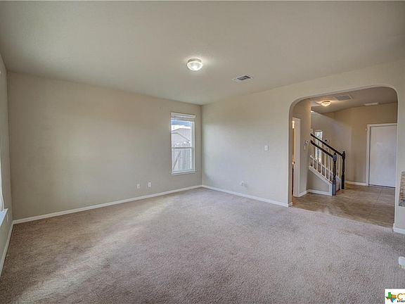 2nd image of 722 Great Oaks Dr