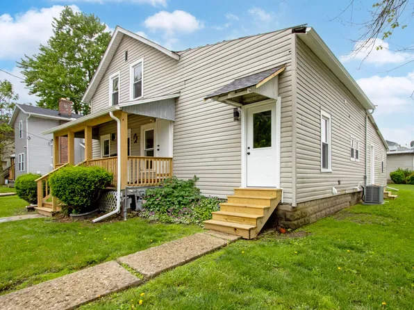 217 1/2 Hall St, Orrville, OH 44667