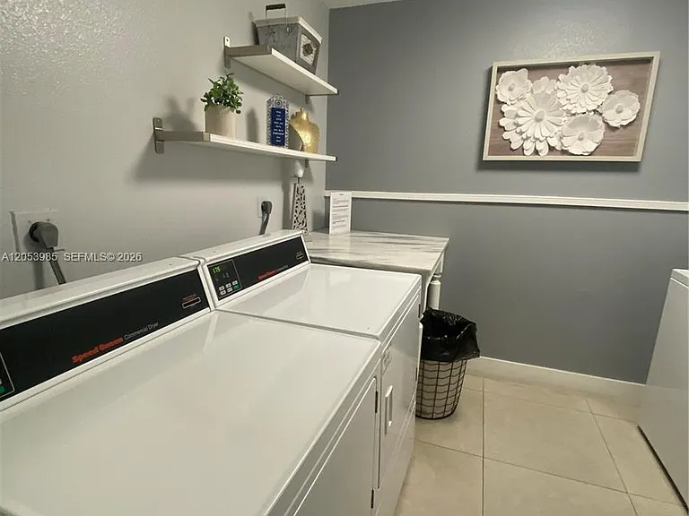 9350 Fontainebleau Blvd #609 — Photo 12