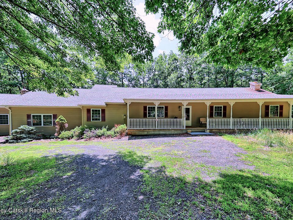 1st image of 38 Walnut Drive