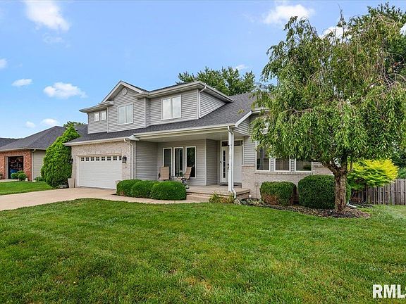 3rd image of 336 Winter Park Dr