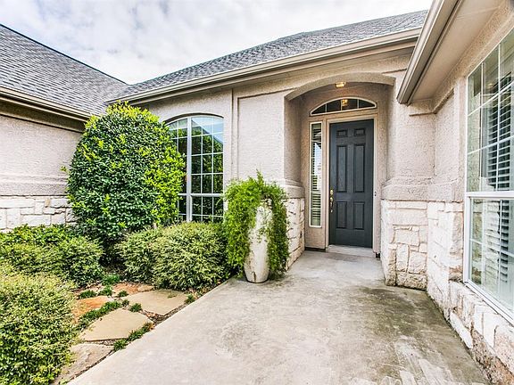 3rd image of 9121 Grandview Dr