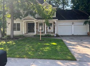 2440 Golfton Dr SW, Wyoming, MI 49519