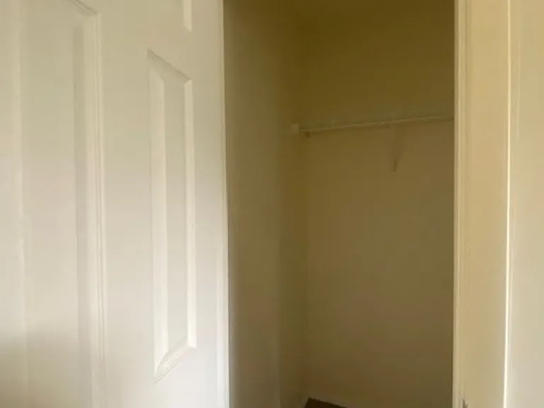 State Place Apartment Homes — Photo 129