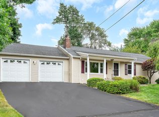 20 Merriman Rd, Wethersfield, CT 06109