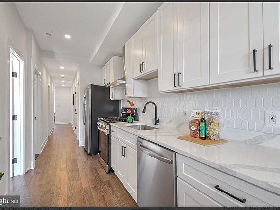 5th image of 134 Madison St NW