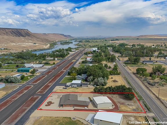 2nd image of 10514 Airpark Loop