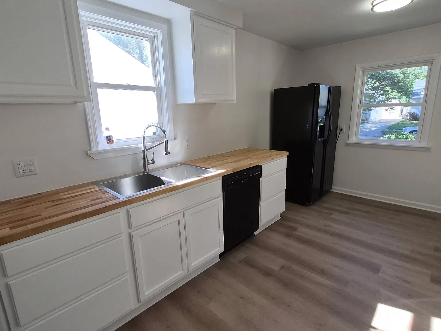 2 bed, 800 sqft, $1,300 — Photo 4