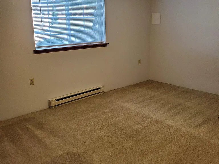 Indian Canyon Apartments — Photo 30