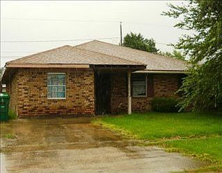 1st image of 1704 Tiffany Dr