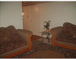 2nd image of 405 Glenwood Dr